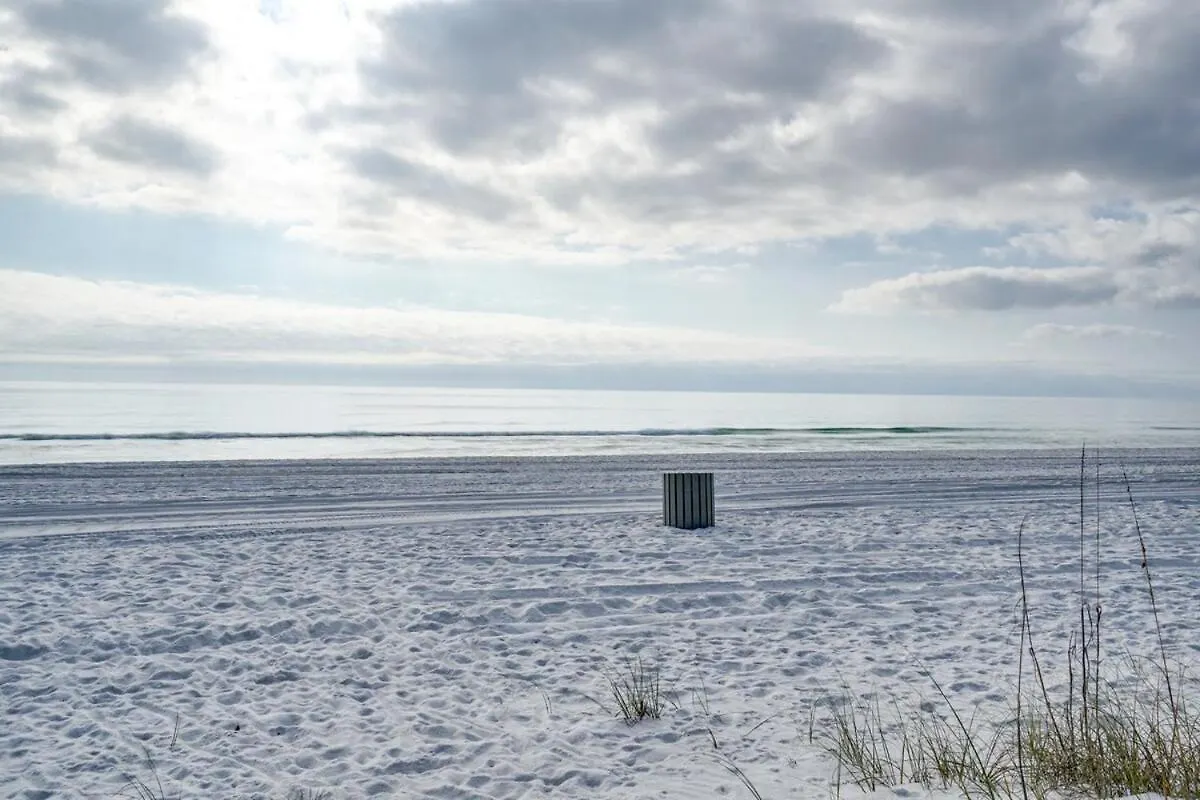 Beach Roost Beach Front Home 7 Bedroom Sleeps 20 Panama City Beach 0*,  United States
